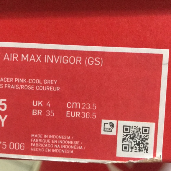 New Nike Air Max Invigor (GS) 4.5 youth / 6 women BNIB NEW - Picture 4 of 6